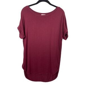 Burgundy Tee Womens Size Small High Low Hem Short Sleeve Boat Neck Solid Blouse